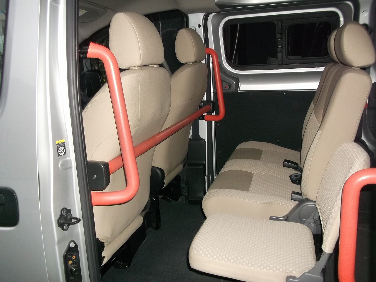 Nv0 バネット チェアキャブ 6人乗り 車いす1脚 8ナンバー車 ニッサン 東和モータース販売 Nv0 バネット チェアキャブ 6人乗り 車いす1脚 8ナンバー車 ニッサン 東和モータース販売